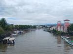 perahu-nelayan-jembatan-soekarno.jpg