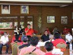 pertemuan-olly-dondokambey-dan-steven-kandouw-bersama-kader-senior-pdip.jpg