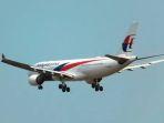 pesawat-malaysia-airlines-menukik-tajam-di-udara-penumpang-melayang-dalam-kabin.jpg