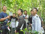 pkt-ajak-siswa-smpn-14-pinangunian-satap-belajar-di-tangkoko.jpg
