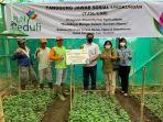 pln-peduli-memberikan-bantuan-kepada-kelompok-tani-krekleli4.jpg
