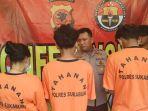 polres-sukabumi-hadirkan-tiga-tersangka-kasus-tewasnya-bocah-lima-tahun.jpg