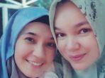 potret-dhini-aminarti-dan-dewi-sandra-diunggah-di-instagram-kamis-22-juli-2021.jpg