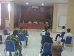 rapat-membahas-pembatasan-akses-masuk-bolmong.jpg