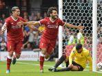 roberto-firmino-dan-mohamed-salah-merayakan-gol-liverpool-ke-gawang-watford.jpg