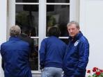 roy-hodgson-inggris_20160620_170709.jpg