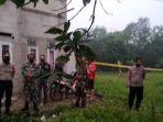 rumah-yang-menjadi-tempat-kejadian-perkara-tkp-pembunuhan-berdarah.jpg