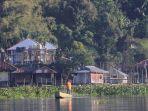 salah-satu-desa-yang-memanfaatkan-potensi-wisata-danau-tondano-yakni-desa-urongo.jpg