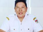 salah-satu-honorer-daerah-yang-mengabdi-15-tahun-donald-audy-rewah.jpg