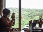 sandiaga-uno-buktikan-program-work-from-destination-bisa-berjalan-berkantor-di-bali.jpg