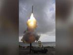 sebuah-rudal-yang-berisi-torpedo-yang-lepas-landas-dari-peluncur.jpg