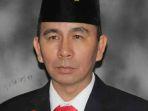 sem-montolalu-ketua-komisi-ii-dprd-mitra45.jpg