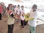 senator-sulut-stefanus-ban-liow-menutup-program-padat-karya.jpg