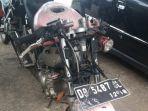 sepada-motor-ditahan-polisi.jpg