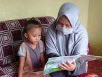 siswa-di-bolsel-ketika-sedang-belajar-dari-rumah-belum-lama-ini.jpg