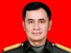 sosok-brigjen-iwan-setiawan-danjen-kopassus-baru-yang-sukses-bikin-2-anggota-kkb-bertobat.jpg