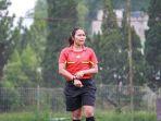 sosok-deliana-fatmawati-kaban-wasit-wanita-indonesia-pertama-yang-punya-lisensi-fifa.jpg