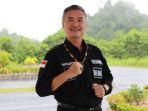 sosok-wempi-w-mawa-pejabat-yang-usir-pesawat-milik-susi-pudjiastuti-dari-hanggar-malinau8.jpg