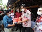 steven-kandouw-memantau-vaksinasi-covid-19-di-desa-pusian5.jpg