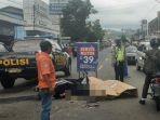 suasana-di-tkp-setelah-terjadi-kecelakaan-lalu-lintas-di-jalan-diponegoro.jpg