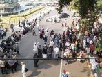suasana-massa-aksi-yang-berkumpul-3344.jpg