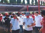 suasana-pendaftaran-paslon-wali-kota-bitung-ir-maurits-mantiri-mm-dan-wakil-walikota-hengky-honandar.jpg