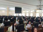 suasana-simulasi-seleksi-kompetensi-dasar-skd-di-bkn-manado-selasa-14012020.jpg