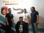 tersangka-pencurian-handphone-saat-ditangkap-tim-lipan-polsek-malalayang.jpg
