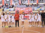tim-basket-putri-kecamatan-mapanget-meraih-emas-porkot-manado-2022fhgfhyu.jpg