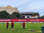 tim-sulut-united-fc-melakukan-latihan-di-stadion-klabat-manado-belum-lama-ini1.jpg