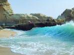 tinggi-ombak-di-salah-satu-pantai-di-pacitan-jatim-potensi-tsunami-di-pacitan-dijelaskan-bmkg.jpg