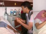 tragedi-es-brenebon-manado-keracunan-makanan.jpg