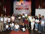 uji-kompetensi-jurnalis-aji-manado_20160911_225805.jpg