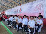 umat-Islam-berbaur-di-tengah-Ibadah-ghkghkhjk.jpg
