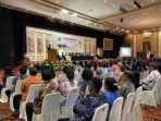 universitas-katolik-de-la-salle-kota-manado-sulawesi-utara-menggelar-wisuda-ahli-madya.jpg