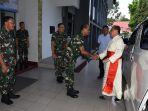 uskup-tnipolri-berkunjung-ke-lantamal-viii-komandan-sebut-memberikan-rasa-damai.jpg