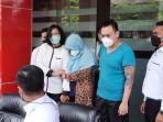 velline-chu-dan-suaminya-yang-diamankan-pihak-kepolisian-terkait-kasus-narkoba.jpg