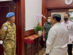video-prabowo-subianto-menguji-kemampuan-seorang-anggota-tni.jpg