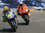 video-stoner-ungkap-duel-bersejarah-lawan-valentino-rossi-ubah-kehidupannya-sebagai-pembalap.jpg
