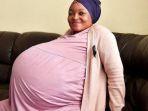 wanita-afrika-melahirkan-10-bayi-kembar.jpg