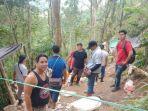 warga-bakan-548450840.jpg