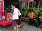 warga-membayar-pajak-kendaraan-bermotor.jpg