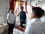 wawali-nayodo-koerniawan-saat-berbincang-dengan-satu-di-antara-tokoh-budayawan.jpg