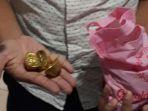 wna-china-menjual-emas-palsu-rp-12-miliar.jpg