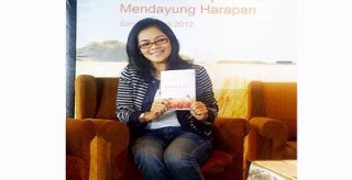 'Mendayung Harapan' Kisah Inspiratif Seorang Wanita