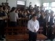 20120919_robintanauma_terdakwa_kasus_dugaan_pembunuhan_berencana_berdiri_mendengarkan_vonis_dari_majelis_hakim_di_persidangan_PN_Manado_terdakwa_divonis_penjara_seumur_hidup.jpg