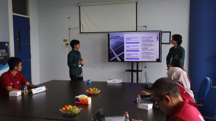 Peserta saat melakukan presentasi dalam kompetisi PBIC 2025.
