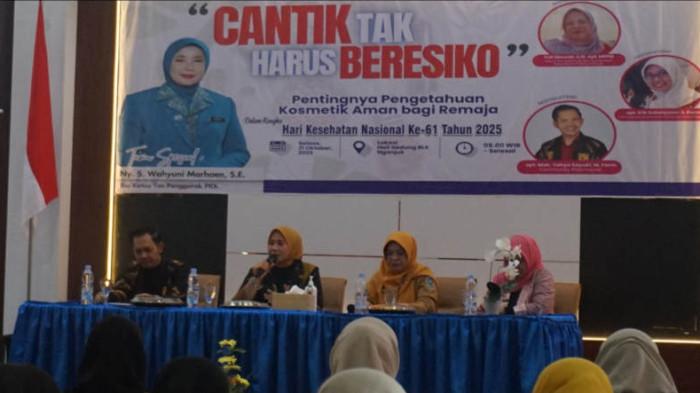 Dinkes Nganjuk Ajak Remaja Sebarkan Informasi Penggunaan Kosmetik Tepat dan Aman