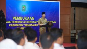 Bupati-buka-Orientasi-PPPK-Pemkab-Trenggalek.jpg