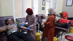 Donor-darah-polres-Tulungagung.jpg